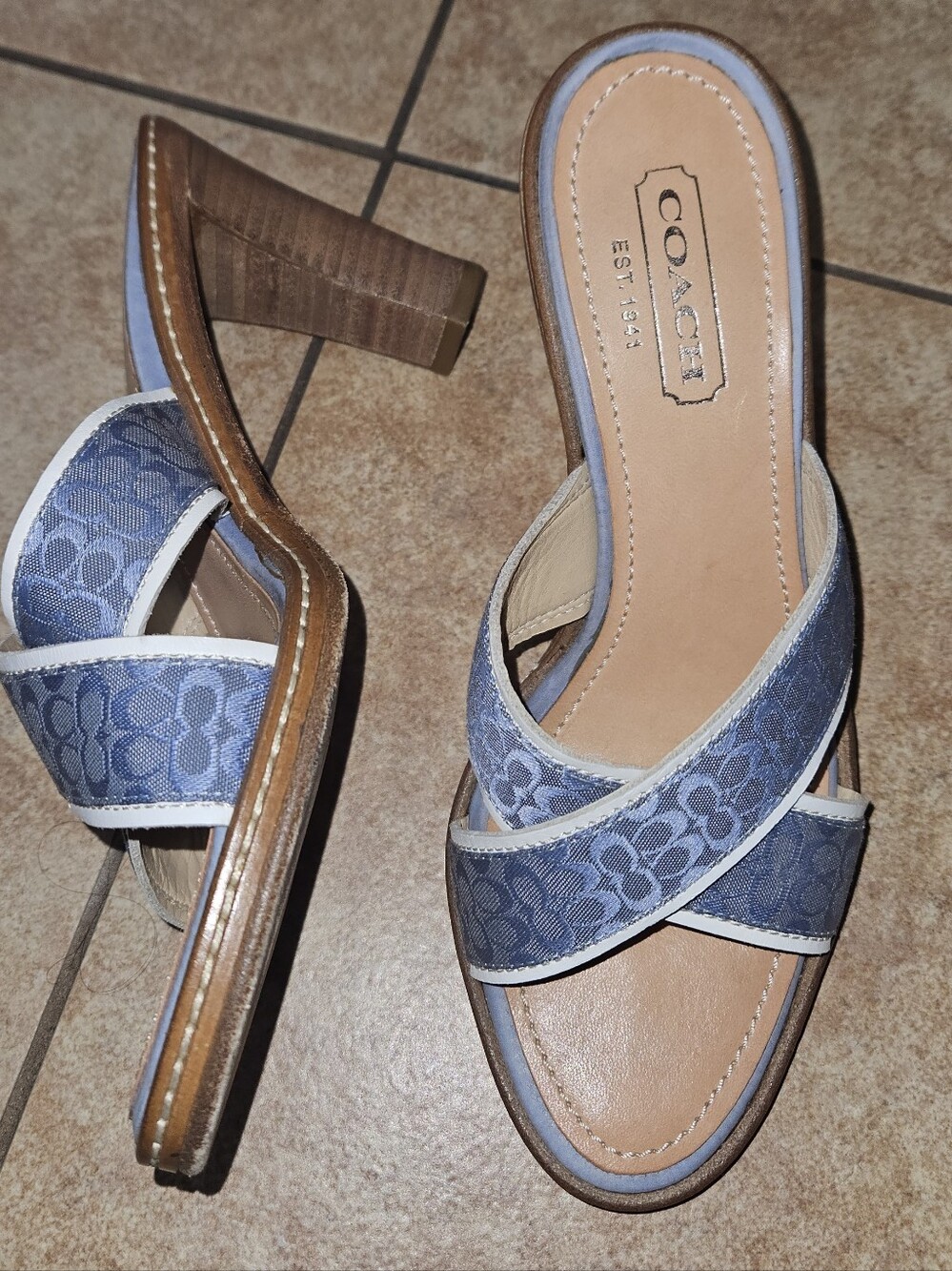 Coach Blue and White Monogram Bag with Matching Heeled Sandals - Picture 8 of 9